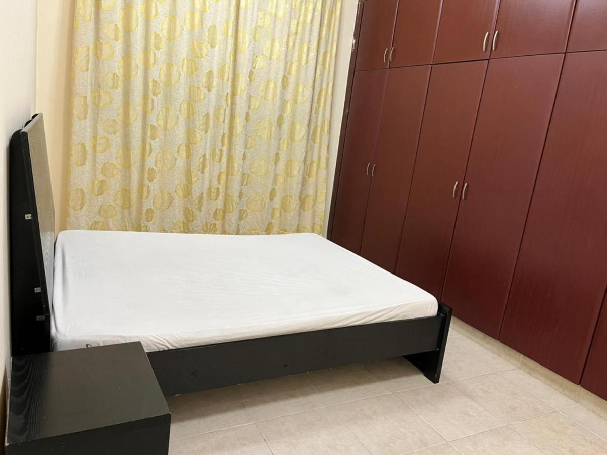 Master Room Attached Bathroom ดูไบ ภายนอก รูปภาพ