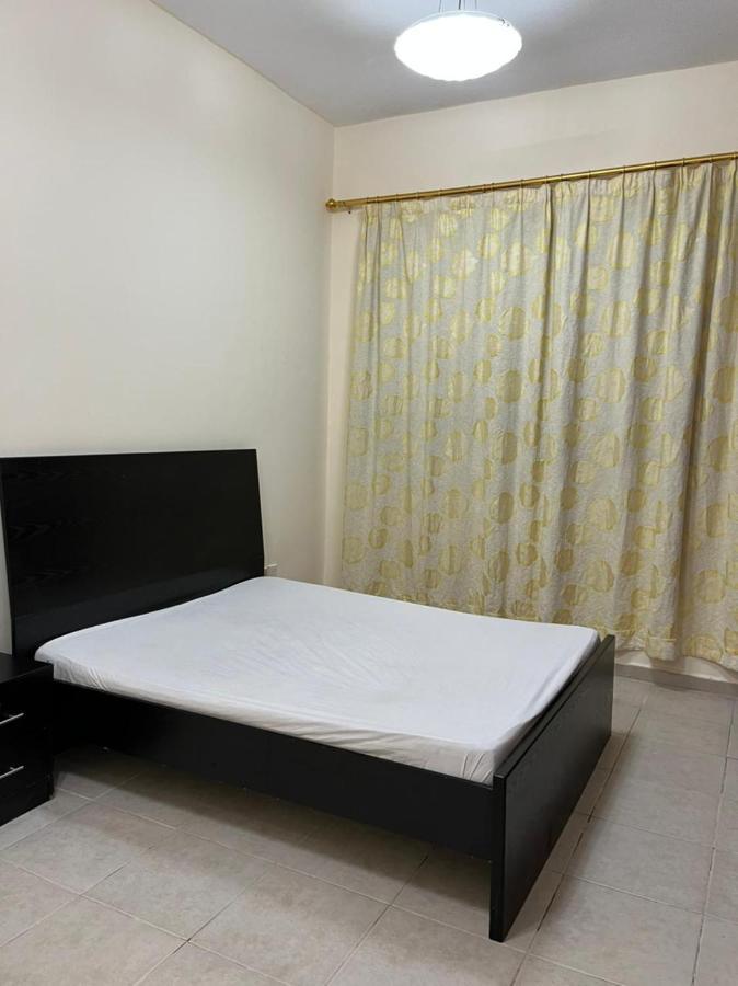 Master Room Attached Bathroom ดูไบ ภายนอก รูปภาพ