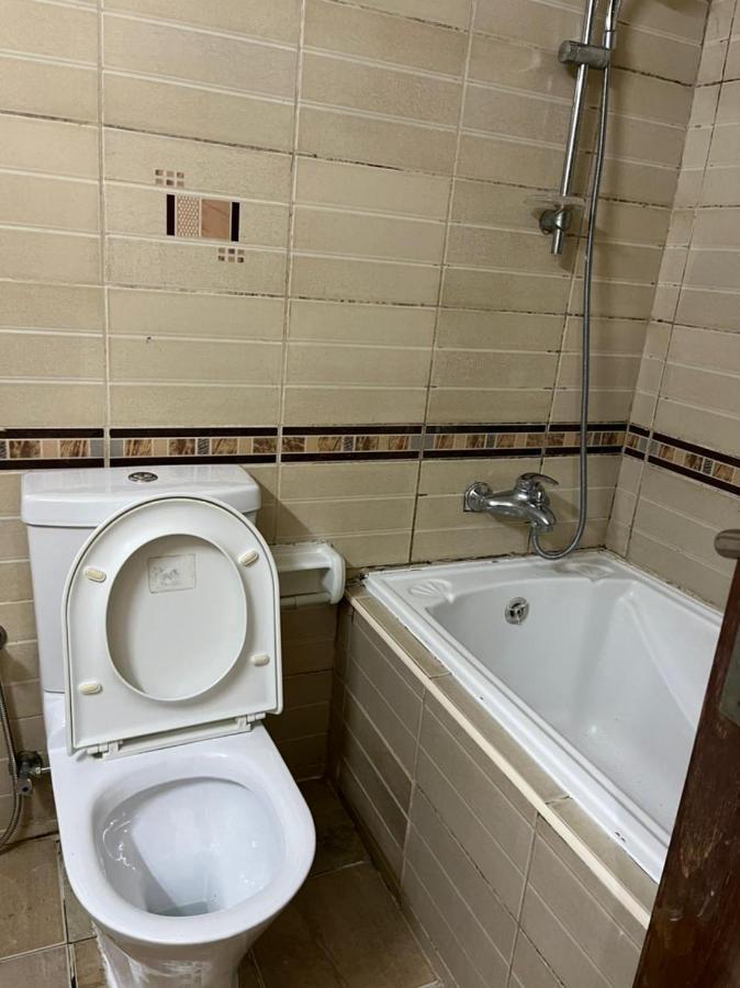 Master Room Attached Bathroom ดูไบ ภายนอก รูปภาพ